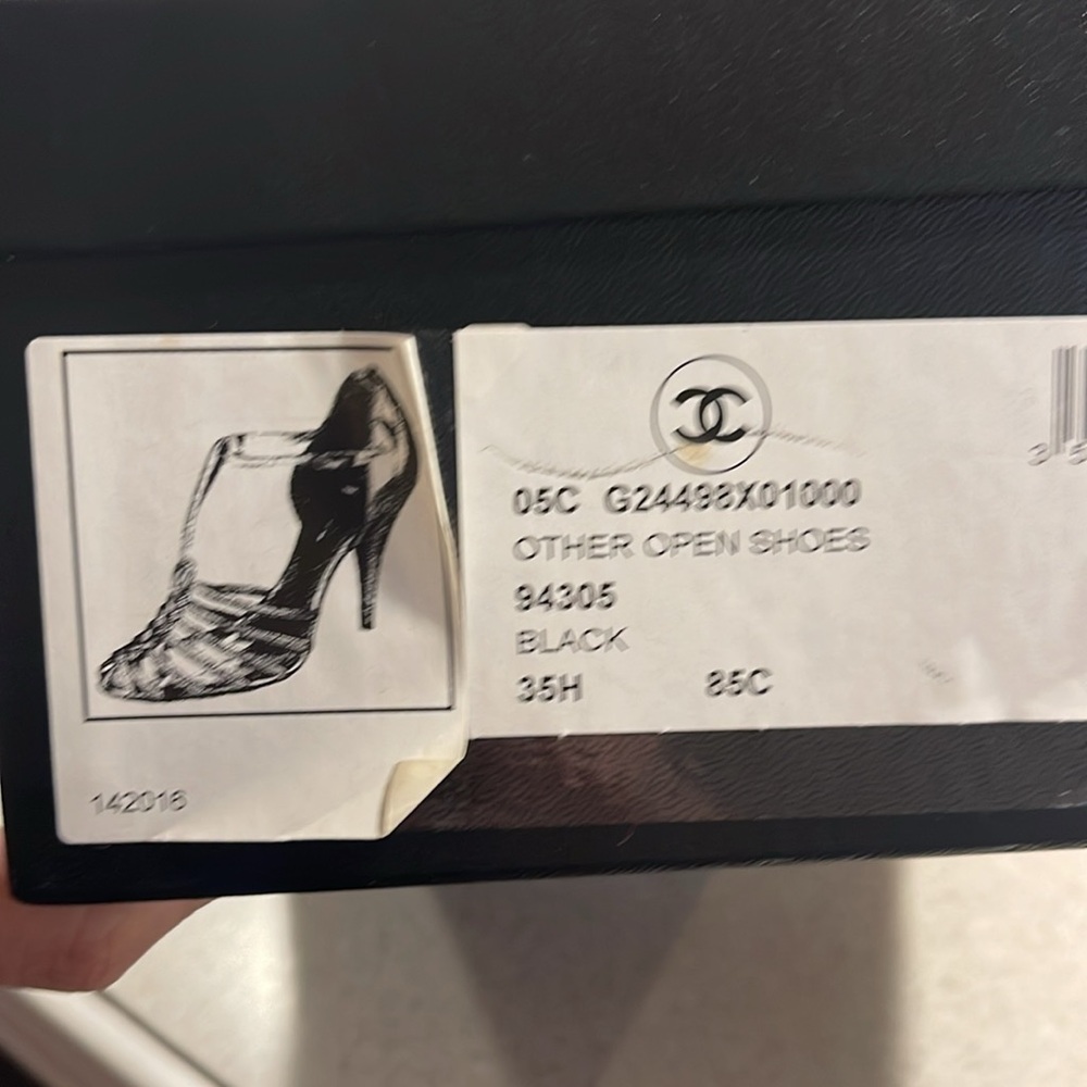 Chanel High Heels 35.5 - Picture 10 of 11
